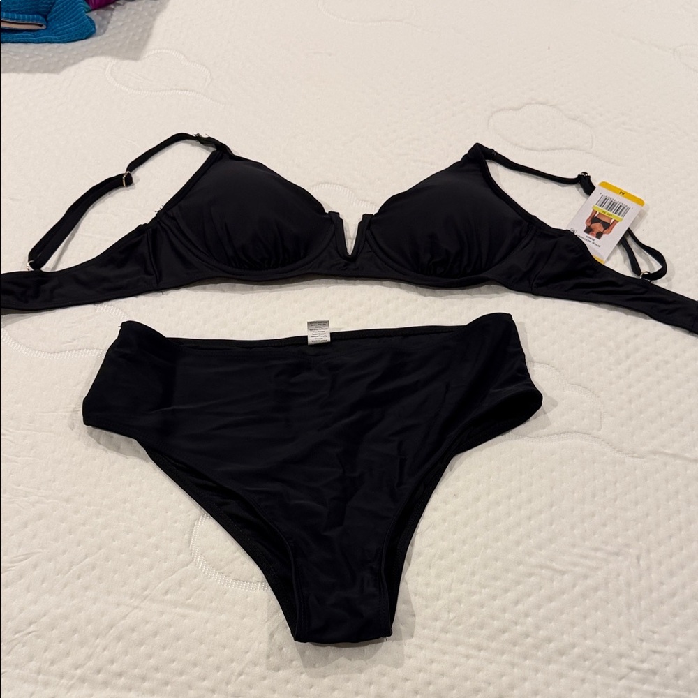 Anne Cole Black V-Notch Underwire Bikini Set